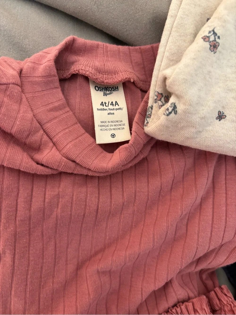 4T Bundle OshKosh B'gosh/Carters Pink Dress wNavy Dress & Floral Cardigan